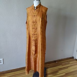 Viet Silk XXL Sleeveless Floor Length Vest Frog Closure Stunning